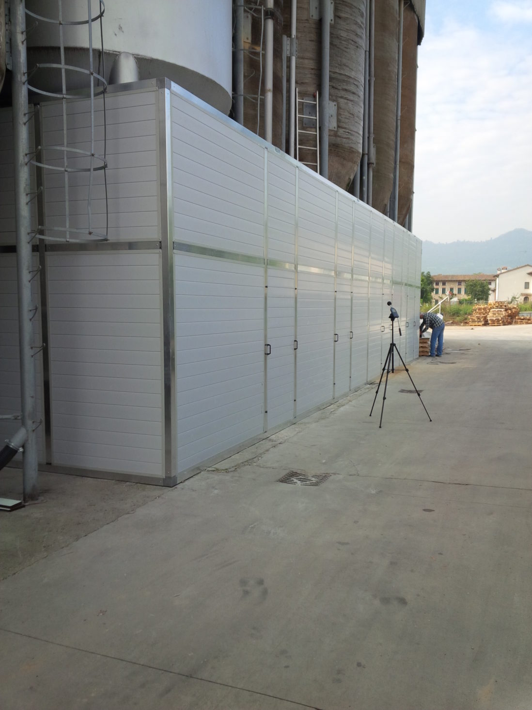 Pannelli fonoassorbenti e fonoisolanti ecoplas, per schermatura acustica motori , verifica fonometrica