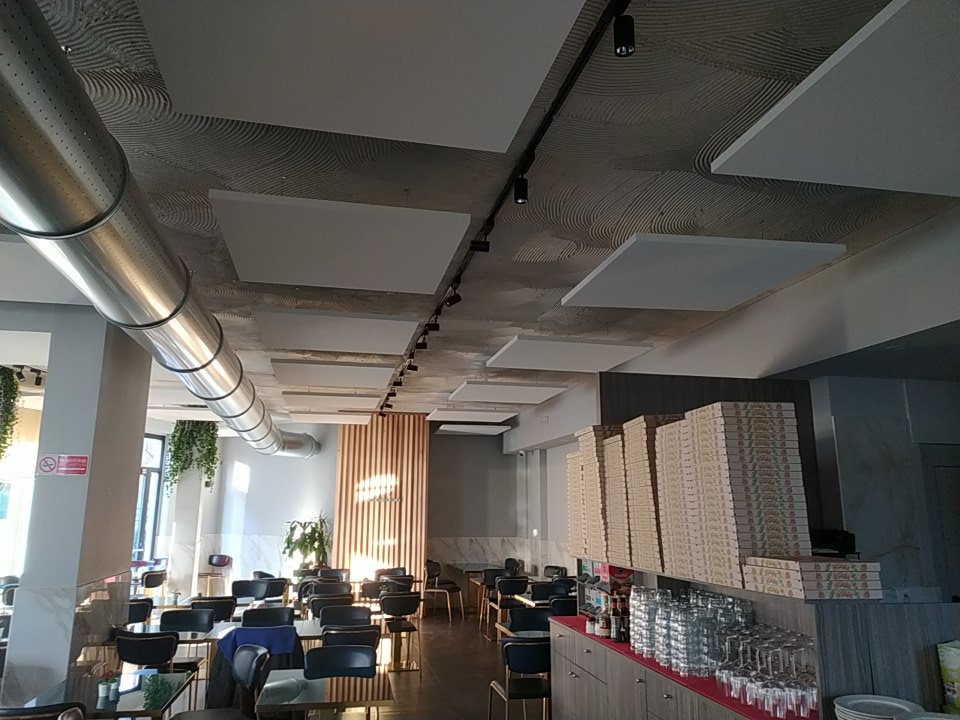 Correzione acustica milano, cologo m., lavori in corso