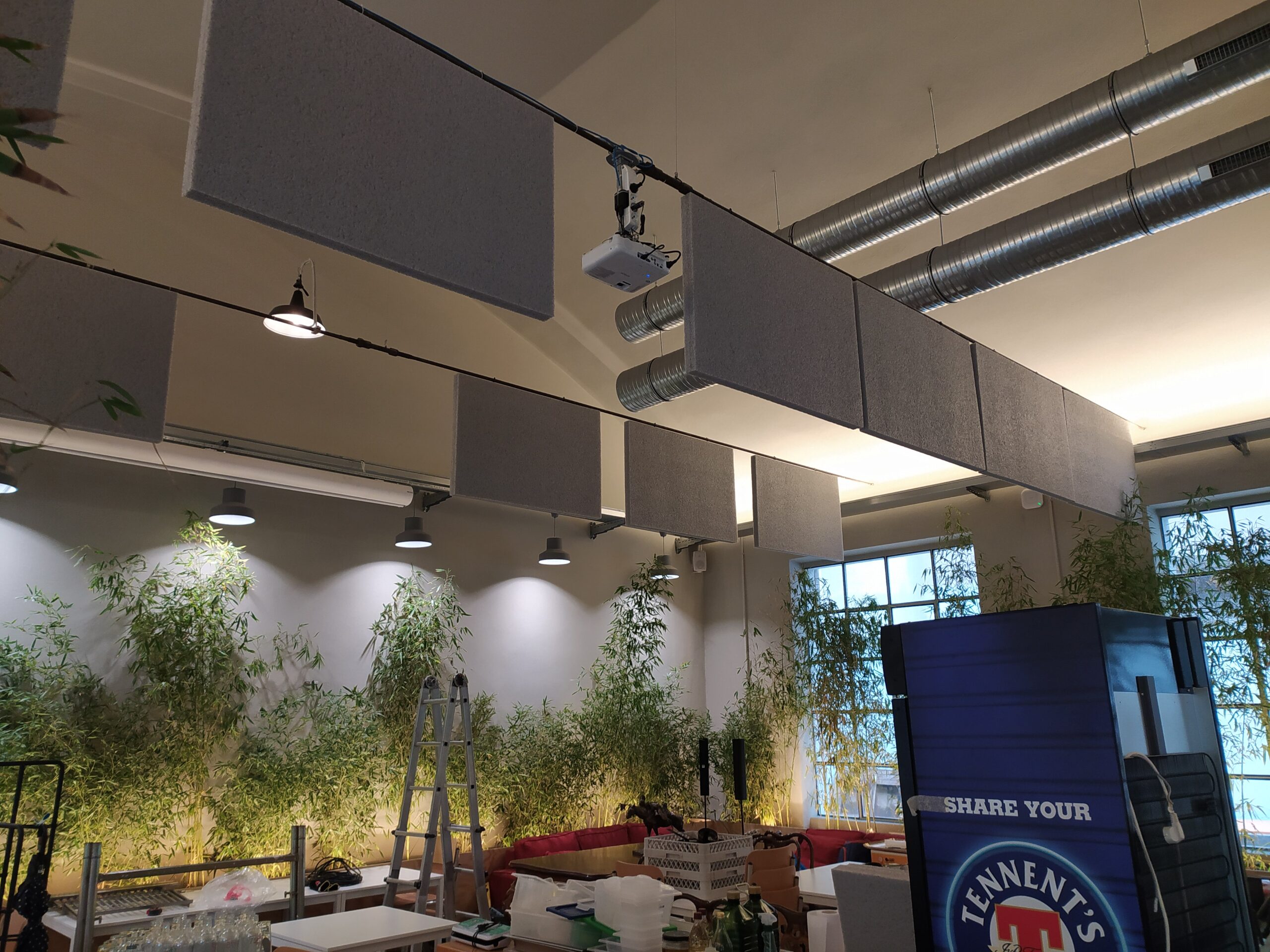 Correzione acustica milano, in fase di montaggio,5