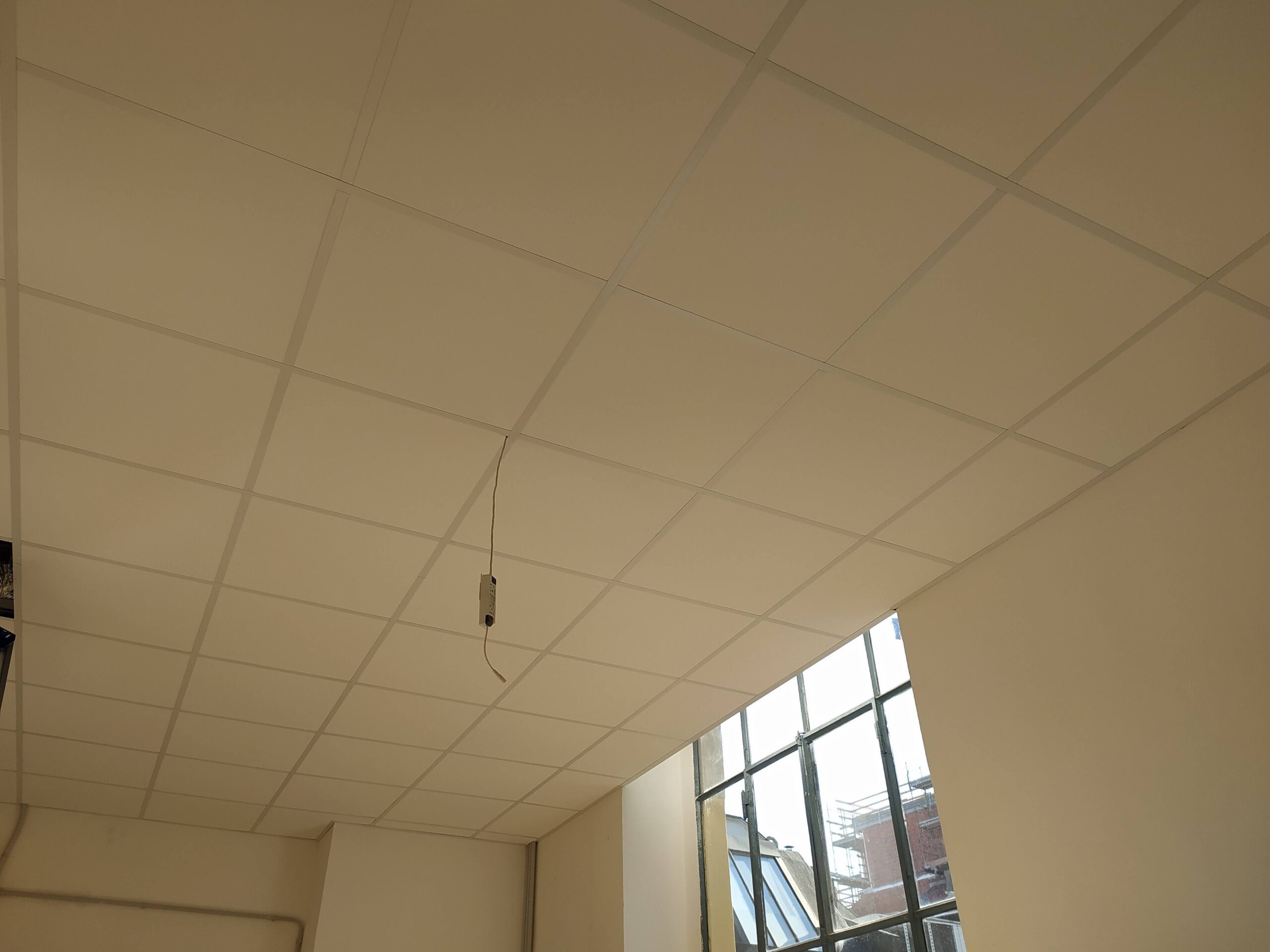 Controsoffitto fonoisolante, struttura, pannelli finito,2