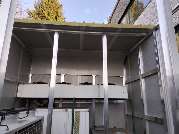 Schermatura acustica, montaggio struttura, pannelli e deviatore aria, vista interna