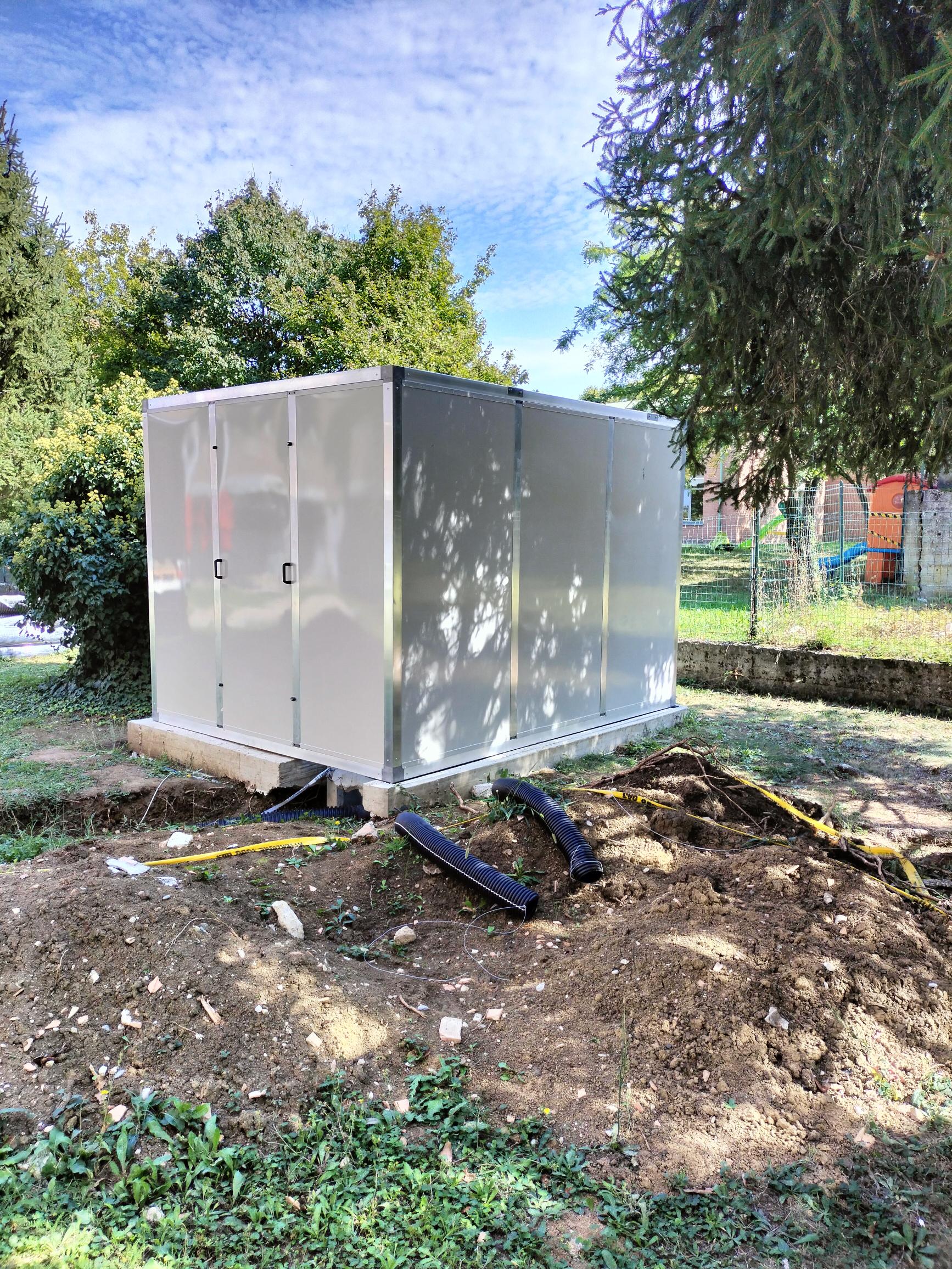 Schermatura acustica struttura, e pannelli, vista esterna 2