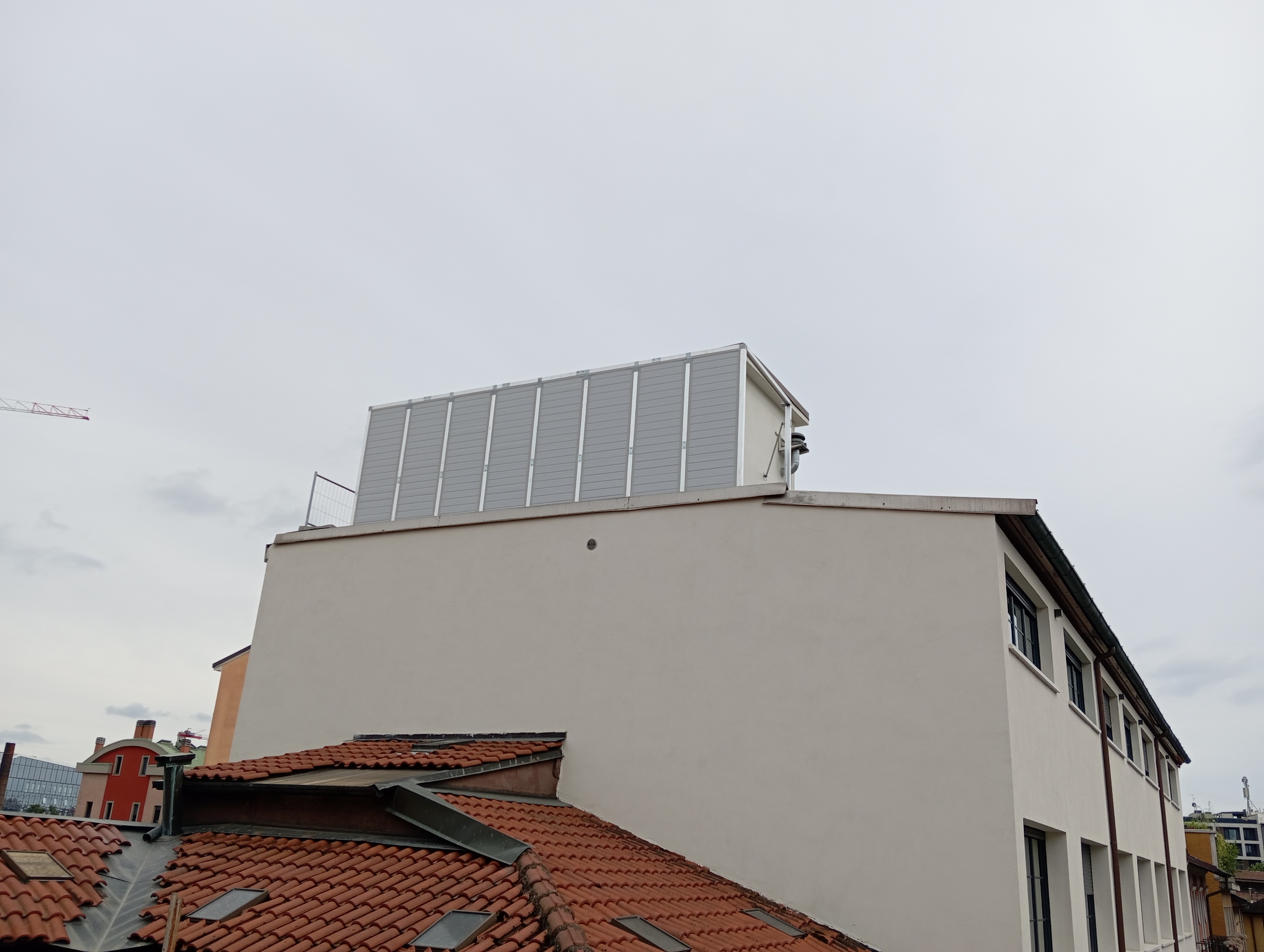 Schermatura acustica milano, vista esterna, da piano strada 2