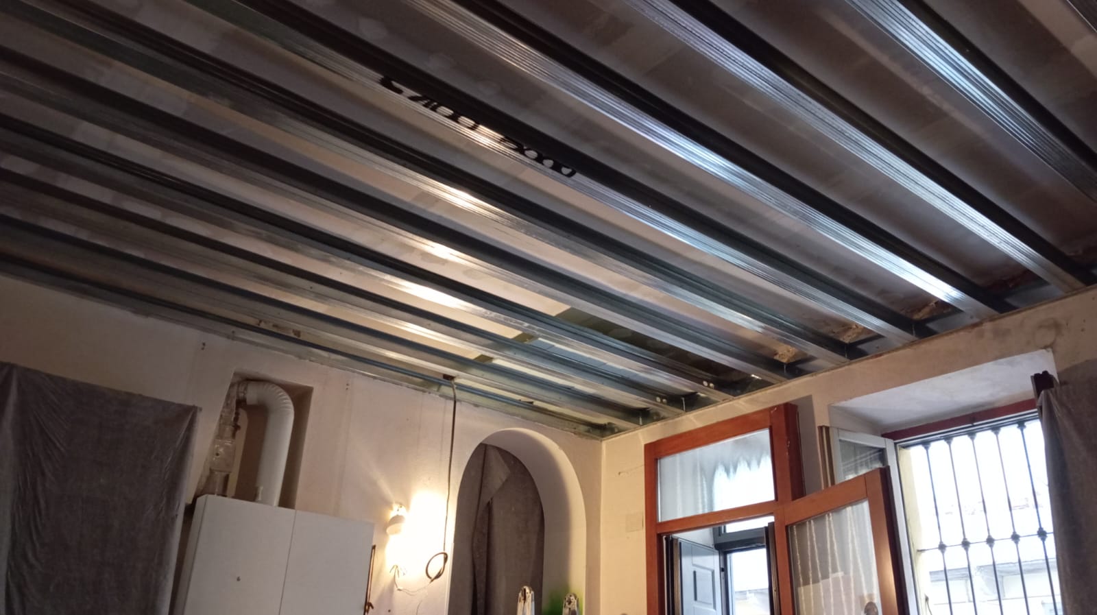 Isolamento acustico, secondo controsoffitto, struttura, b