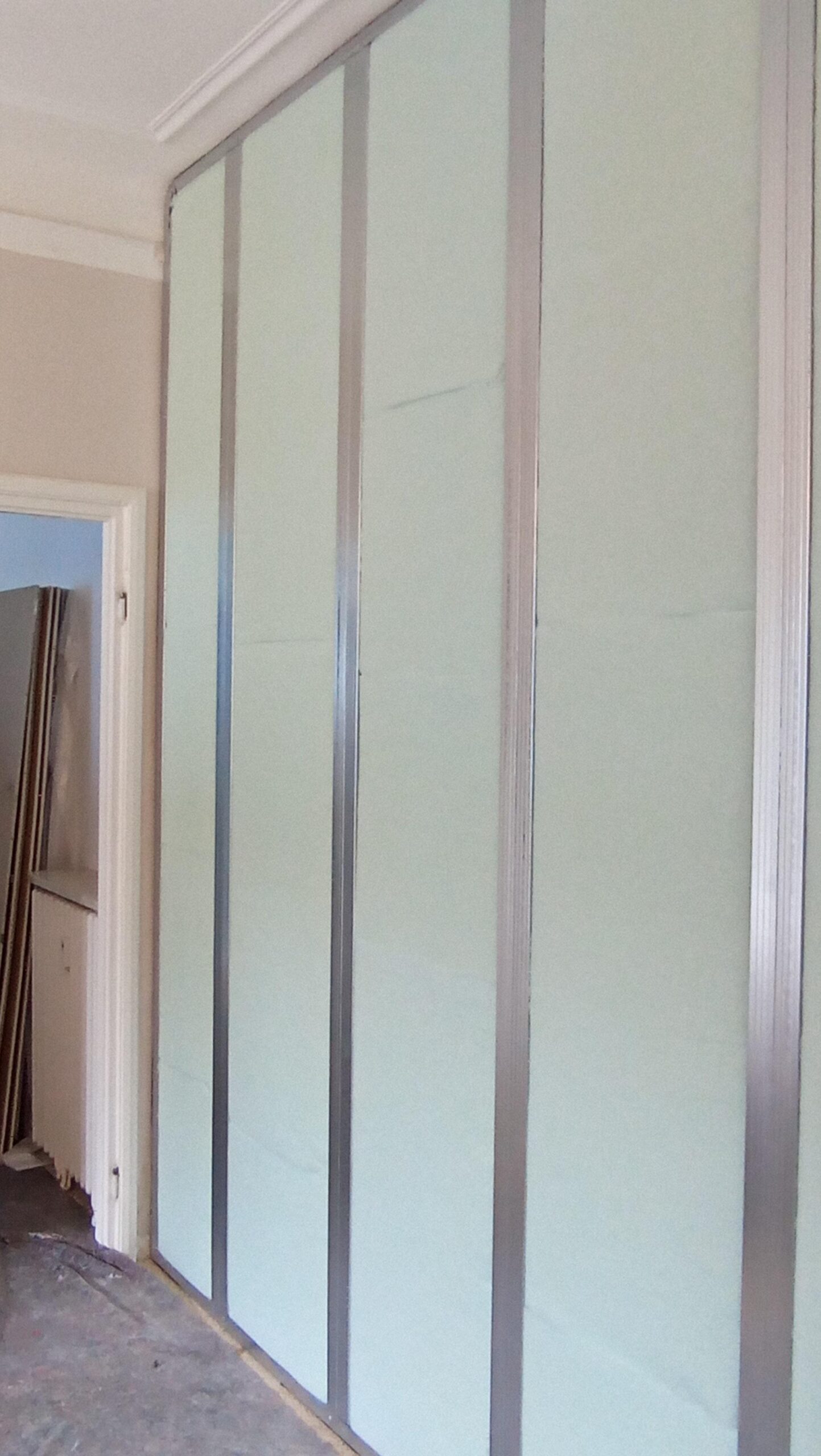 Isolamento acustico milano, primo secondo strato fonoassorbente, doppio