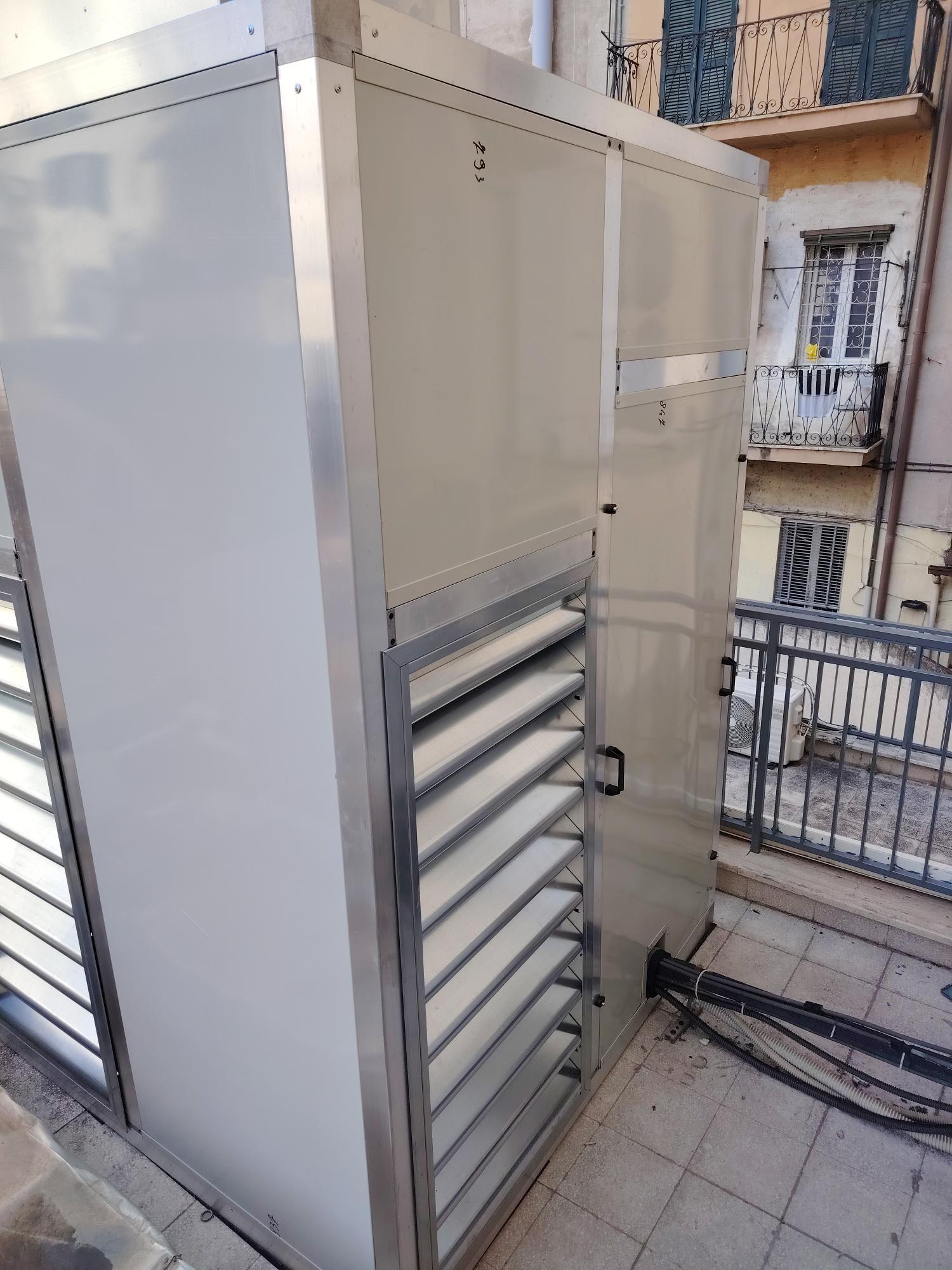 Cabina silente milano, roma, pannelli e griglie, 2