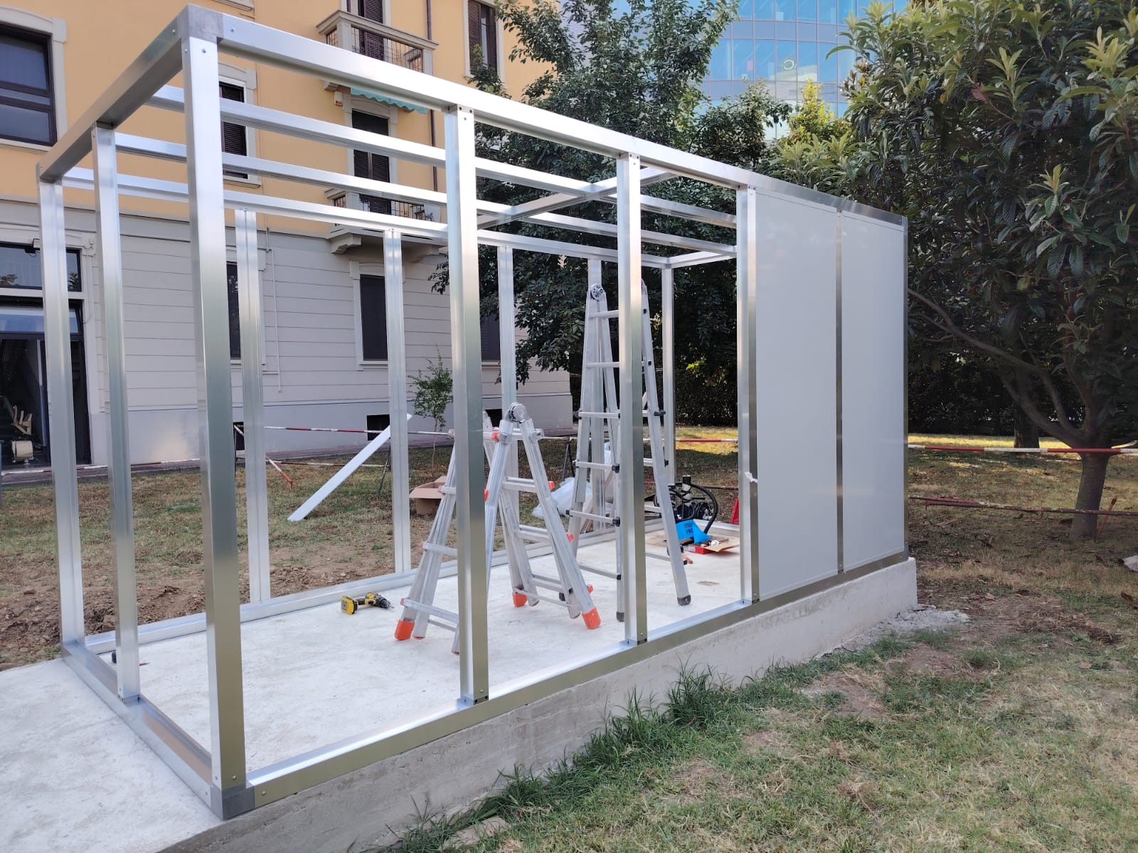 Cabina silente milano, struttura 3